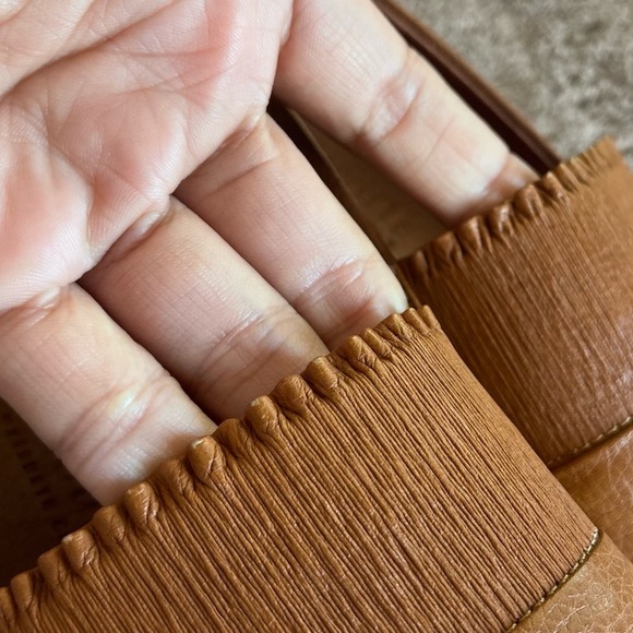 Gentle Souls by Kenneth Cole Leather Flats - Picture 10 of 10